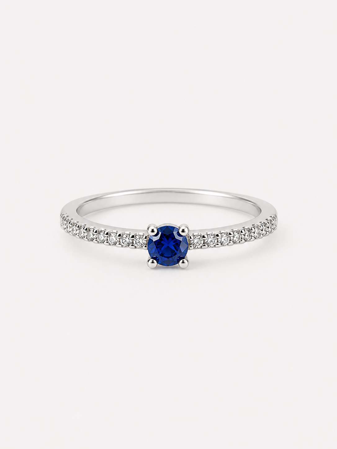 Anel Prata legítima solitário zirconia azul safira e cravejado laterais zirconias brancas n° 18
