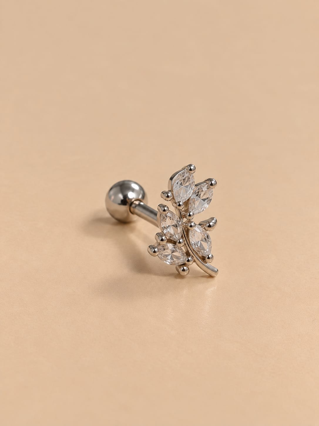 Piercing Prata Legitima ramo cravejado