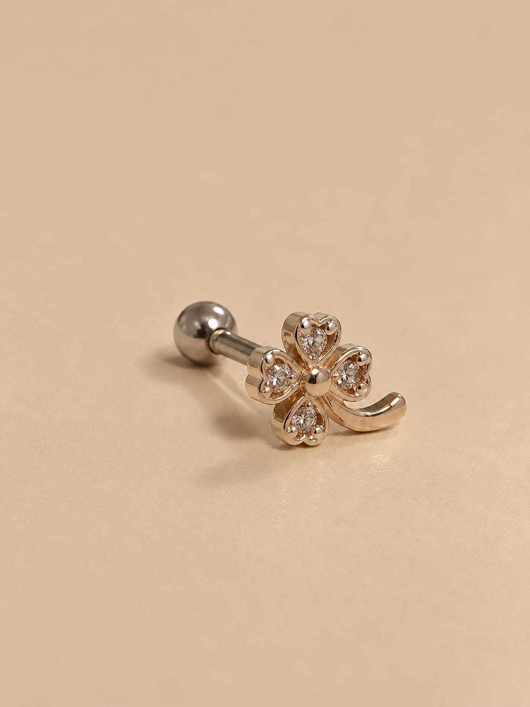 Piercing Prata Legitima trevo cravejado